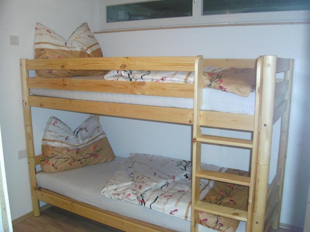 Lerch Apartment *